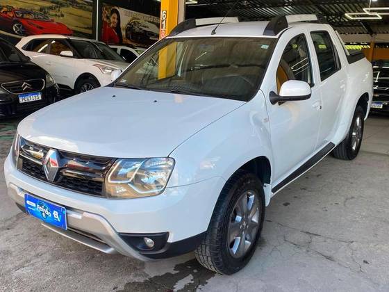 RENAULT DUSTER OROCH 2.0 16V HI-FLEX DYNAMIQUE MANUAL RENAULT DUSTER OROCH 2.0 16V HI-FLEX DYNAMIQUE MANUAL